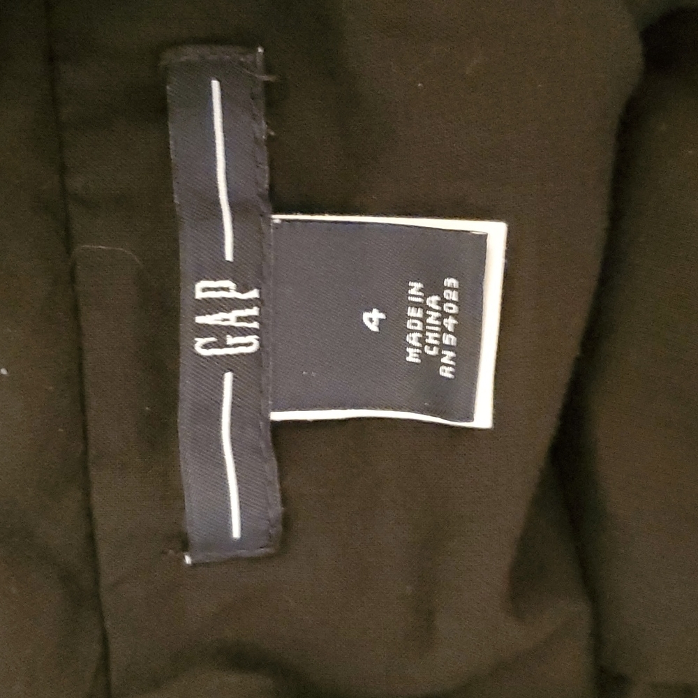 Gap babydoll style pleated black surplice dress - Picture 6 of 6